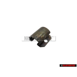 Original VW Clip - 321819053