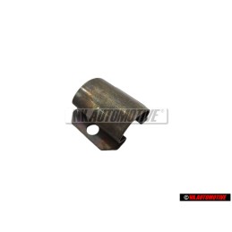 Original VW Clip - 321819053