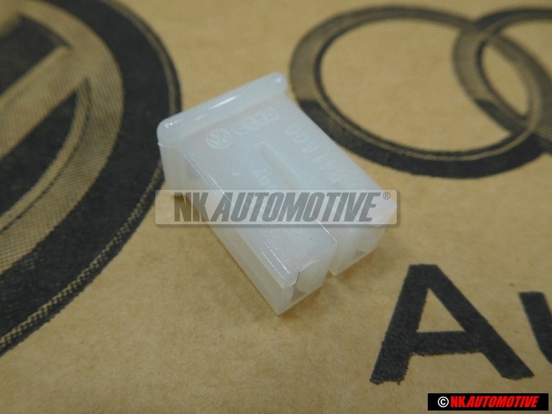 Original VW Flat Contact Housing - 321941600