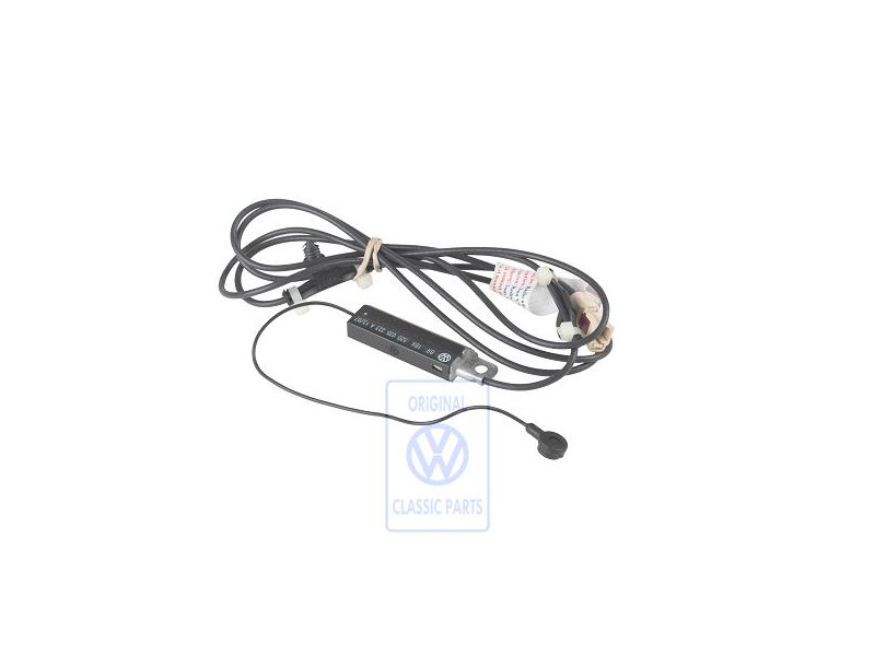 Original VW Aerial Amplifier - 5Z0035223A