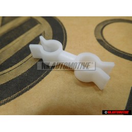 Original VW Retainer, Swivel - 531957787
