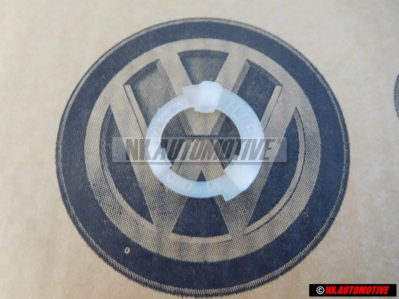 Original Audi Adapter - 8N1858363