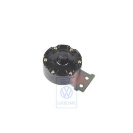 Original VW Vacuum Booster - 063131537
