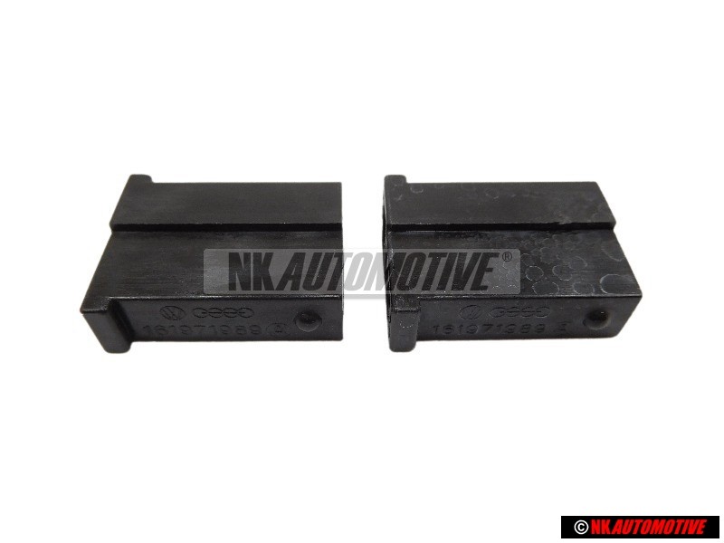 2x Original VW Flat Contact Housing - 161971989C