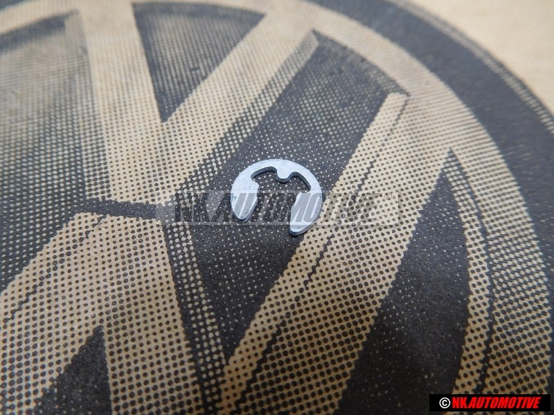 Original VW Retaining Washer - N 0124342
