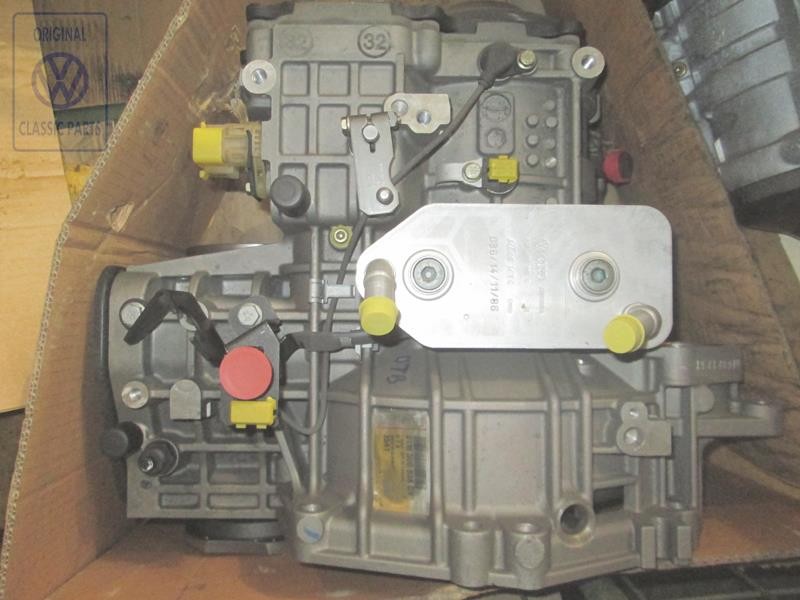 Original VW 4-Speed Automatic Gearbox - 01M300038GX