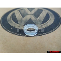 Original VW Bush - 068130337