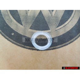 Original VW Bush - 068130337