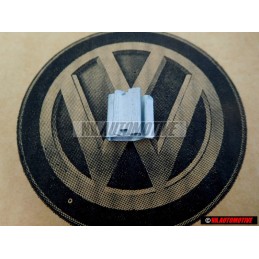 Original VW Clip - 8D0819449