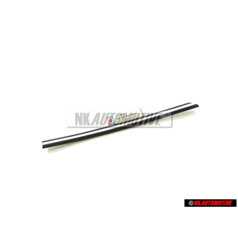 Original VW Molding For Fender Black/Chrome - 533853503A GX4