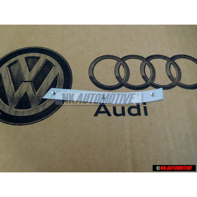 Original VW Retaining Plate - 151871344
