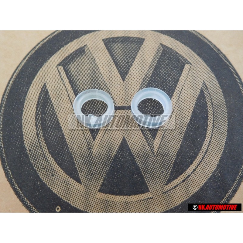 2x Original VW Bush - 068130337