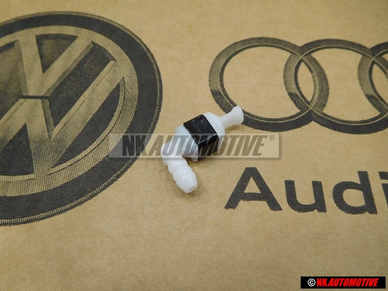 Original VW Elbow Fitting - 3B0955665C