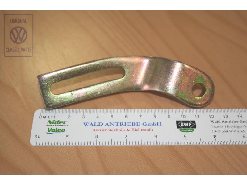 Original VW Angled Bracket - 068903253N