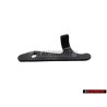 Original VW Snap Catch - 155871392