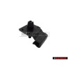 Original VW Door Card Panel Bottom Retaining Clip Bracket - 191867301A
