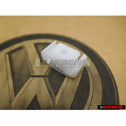Original VW Bracket - 811611797D