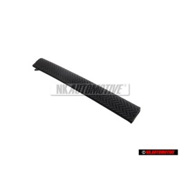 Original VW Beading - 701947149A